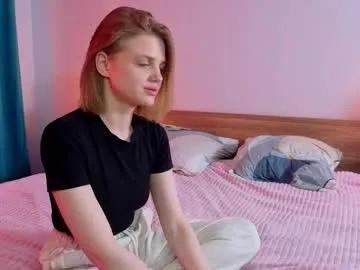 sadedonnick — GOAL: hugs&kisssss Hi CB, Im Lilli, it's 3rd day #18 #new #blonde #young #shy [14 tokens remaining]