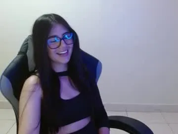 sahaliefox_ — #lovense #bigass #latina #18 #young