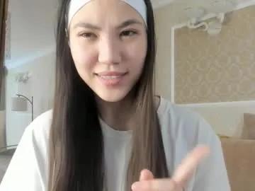 sakura_oki_piy — Add some oil for my boobies  // Hey! I'm Jade, just started my way here // #asian #smalltits #new #teen #feet [135 tokens remaining]