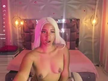 saloome_collins — GOAL: fuck dildo + oil [333 tokens remaining] I invite you to discover the new madness of your lives #ebony #latina #smalltits #skinny #pvt