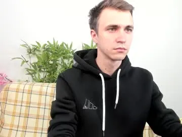 sam_berton — GOAL: Remove sweater [20 tokens remaining] Welcome to my room! #young #feet #c2c #cum #bigcock