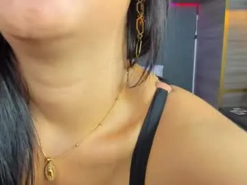 samantha_hotly — GOAL: bounce bounce boobs [14 tokens remaining] Welcome to my room! Im new here love, come here and enjoy with me  #bigboobs #bdsm #new #heels #curvy