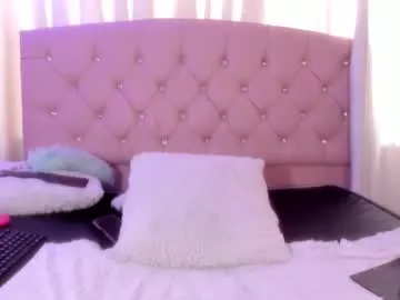 samantha_spike_ — GOAL: Bring your butt to me [45 tokens remaining] Welcome to my room!  #smalltits #ebony #Lovense #anal #squirt