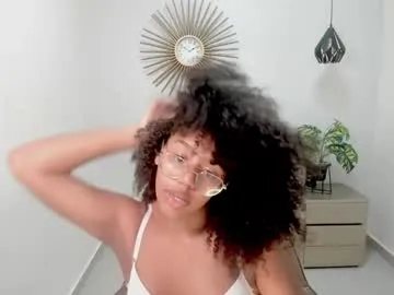 samie_mury — I'll move my ass for you  [25 tokens left] #latina #smalltits #18 #ebony #bigass