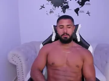 santiago_huntt — public cum show [1999 tokens remaining]