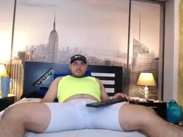 santii_exotic_ — make me cum in my goal #bear #bigcock #bigass #pvt #new [400 tokens remaining]