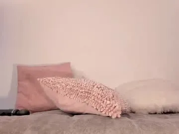 sara_miller4 — What I need are two cocks inside me  - Goal: Blowjob + saliva  [95 tokens left] #latina #natural #cum #squirt #brunette