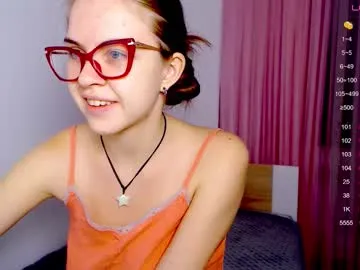 sarah_hs — Goal: Doggy and spanks #domi #dirtytalk #feet #longhair #amateur - Next Goal: Topless dance
