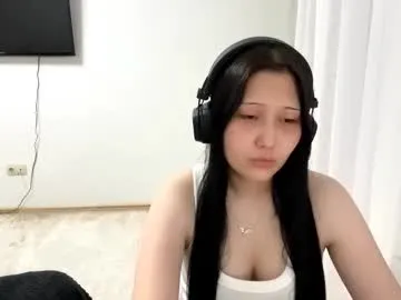 sary_flame — GOAL: Little dance [40 tokens remaining] Let's play with me #18 #asian #cute #lovense #new