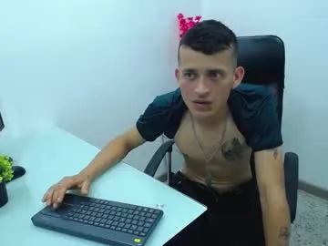 sasukkee_ — Freechat on Chaturbate