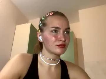 saundrayeeloy — Goal: ^Cute Face^  Hello, my name is Marta, I will be very glad to get to know each other #new #shy #18 #young #cute [20 tokens remaining]