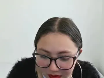 scarletnyx — Flash ass [50 tokens left] #young #new #latina #shy #smalltits