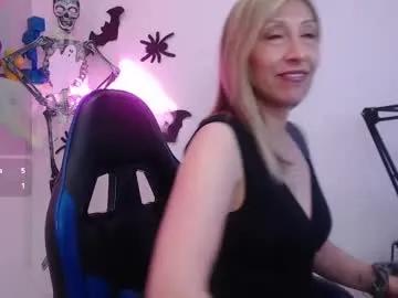 scarlett_079 — Make me moan and take all my juicies - Follow me, suscribe my fan club and rate me  #milf #mature #natural #blonde  #new