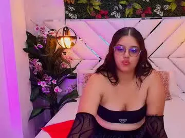 scarlett_montoya — Oil my ass [25 tokens left] Play with your fingers in my pussy until I get very wet! #curvy #young #bigass #bigboobs #squirt