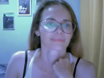 sea_dream — Goal: I will tease you #cute #natural #c2c #feet #tease - Next Goal: Dance for you