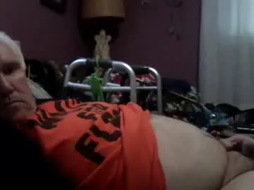 seanstiffy3916 — Freechat on Chaturbate
