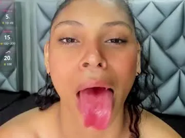sensual_shantal — GOAL: Ahegao [8 tokens remaining] Welcome to my room! #deepthroat #new #slut #armpits #saliva
