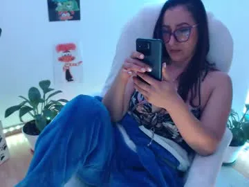 seuctive_woman57 — #chuby #latina #squirt #cum #domi #hairy #anal #mature #lovense #goal naket full and cum [2112 tokens remaining]