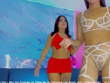sexy_bitches_bisex — naked all and squirt #anal #lesbian #squirt #18 #latina [998 tokens remaining]