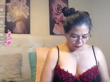 sexylatinssx — GOAL: blowjob [74 tokens remaining] Welcome to my room! #squirt #anal #mature #bigboobs #lovense