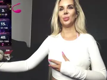 sexyquennina — ice cubes show [111 tokens remaining]