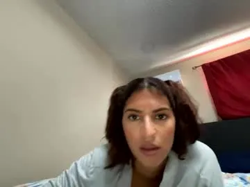 sexyylatina30 — Freechat on Chaturbate