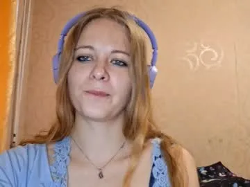 sharlalaskin — GOAL: remove top [62 tokens remaining] Welcome to my room! #shy #new #milf #natural #Daddy