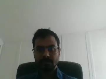 sharmamanxyz — Freechat on Chaturbate