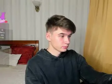 sherlockmax — GOAL: take off up [150 tokens remaining] Hello. Welcome to my room^^ #new #cute #bigcock #twink