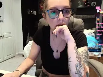 short_sweetpea — Come play with me :)  ;) #british #squirt #new #uk #lovense #alt [5000 tokens remaining]
