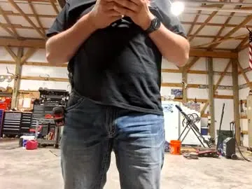 shyguycurious5 — #dadbod #cowboy #daddy #hairy #straight Cum show [500 tokens remaining]