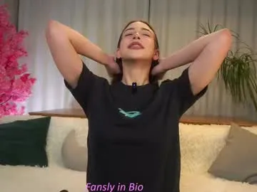 signehinz — MY GOAL: Show tongue Hey, I'm Eva. PVT OPENI'm #bigboobs #bigass #18 #shy #cute [25 tokens remaining]