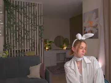 sofiapure18 — GOAL: Scratch the bunny behind the ear... ready to play? [25 tokens remaining] Follow the Bunny   #new #shy girl with #smalltits but sorry only #18 really young #blonde