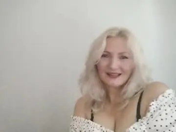 sofishine11 — Hi I am #new here and very #shy #milf #nonude #natural  Goal: Support me please  [90 tokens remaining]