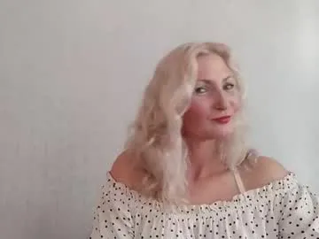 sofishine11 — Hi I am #new here and very #shy #milf #nonude #natural  Goal: Support me please  [27 tokens remaining]
