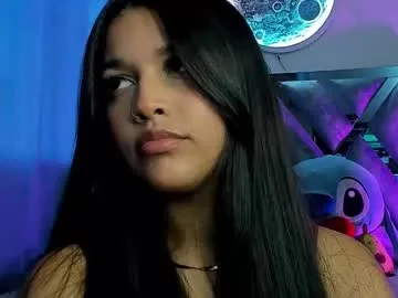 sofybank — hey  i am   #new model  my  goal is  #squirt  #18  #young    #latina  [1700 tokens remaining]