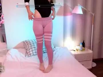 space_danger — Goal: Take off my leggings  [195 tokens left] #18 #teen #shy #cute #blowjob
