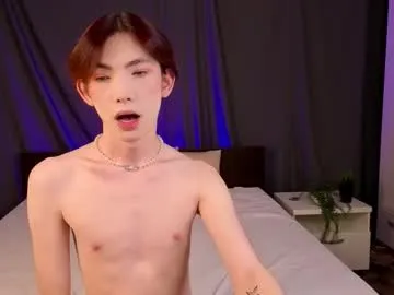 star_madison — Femboy party .Welcome to my room!  // GOAL: Playing with a dick [199 tokens left] #couple #18 #asian #cut #femboy