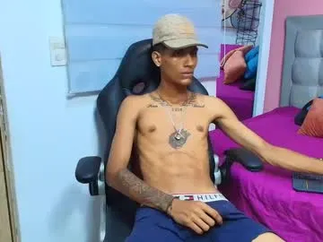 stefanws_30_ — SHOW BIG CUM  #bigcock #ass  #latino #slim #bigdick [1000 tokens remaining]