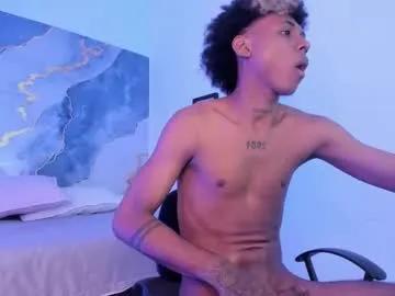 stiven_mcarty — GOAL: bouncing ass [31 tokens remaining] Welcome to my room! #feet #bigcock #ebony #18 #young
