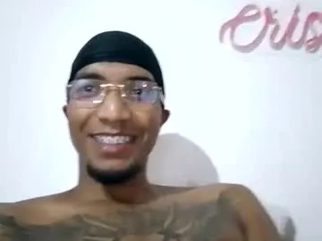 stronganddelicious — Freechat on Chaturbate