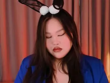 sugarnekoo —       ? // GOAL: Sucking on a finger is so sexy and wet [3 tokens left] #asian #curvy #sph #joi #mistress