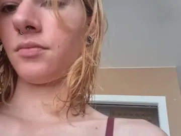 suicunebitch — Back from a break!!!! c;  - Multi Goal: Lotion Boobies  [880 tokens left] #findom #young #horny #dom #new