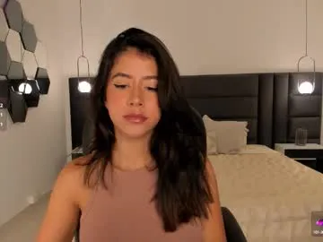 sussanelliot — GOAL: Get Naked [88 tokens remaining] Lick my tits, play with them, they're for you    #saliva #latina #bigboobs #muscle #bigass
