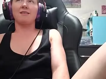 sweatypitsmisty — Freechat on Chaturbate