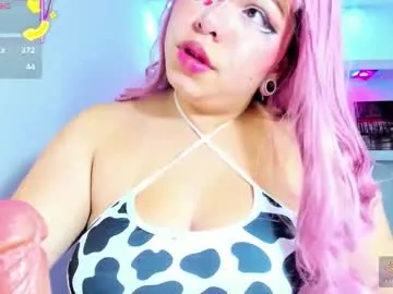 sweet_melody_xx — GOAL: so good girl [22 tokens remaining] Machine lovense  #bigboobs #smoke #latina #deepthroat #hairy #anal #atm #dirty