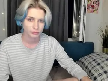 sweet_peach__ — cum show [700 tokens remaining] #twink #femboy #young #18 #cum #feet