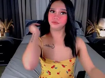 sweet_zoey12 — If you're bored, come into my room and play . #bigcock #wifematerial #selfsuck #mistress #asian [1000 tokens remaining]