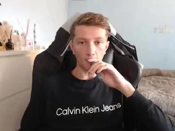 sweetieecreamy — CUMSHOW AND SPRAY ALL OVER #18 #german #twink #gay #bigcock [2000 tokens remaining]