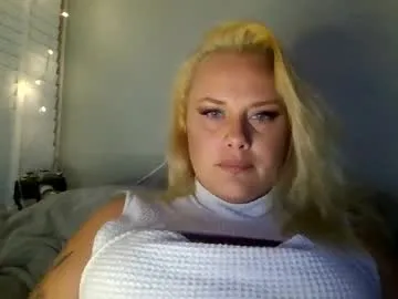 sweetsinz_ — Join sweet sinz come talk! #naturalbigtits #bigtits  #bigass #bbw #curvy #blonde #blueeyes  #feet  #armpits